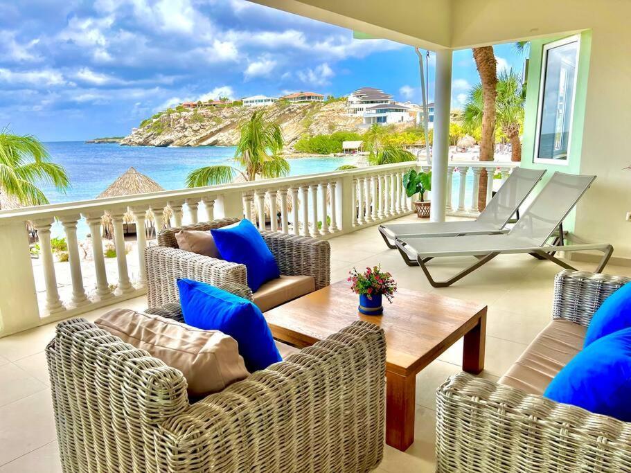 Blue Emerald Beachfront Blessing Willemstad Luaran gambar
